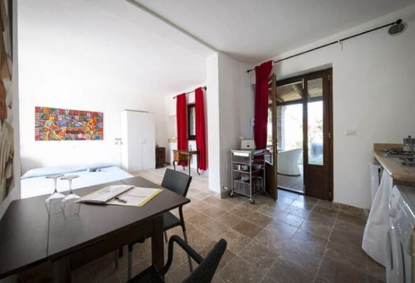 Enticing Apartment In Ascoli Piceno With Swimming Pool