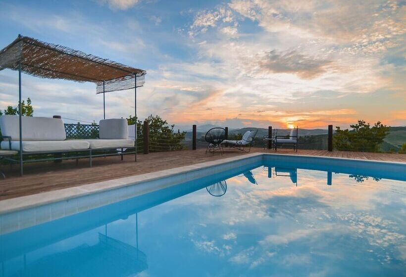 Enticing Apartment In Ascoli Piceno With Swimming Pool