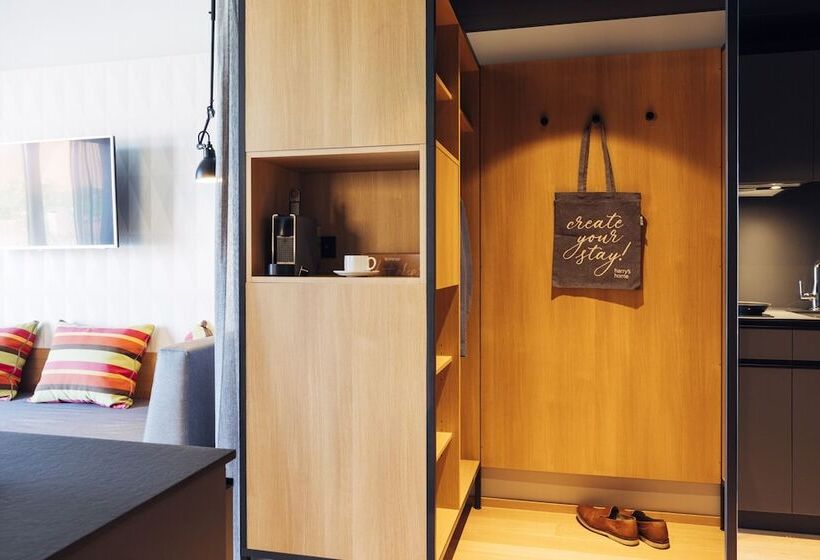 Harry S Home Steyr Hotel & Apartments