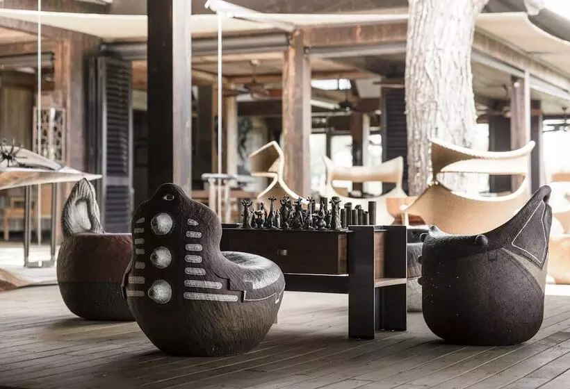 هتل Xigera Safari Lodge