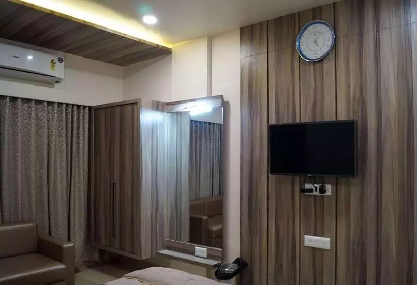 پانسیون Midtown