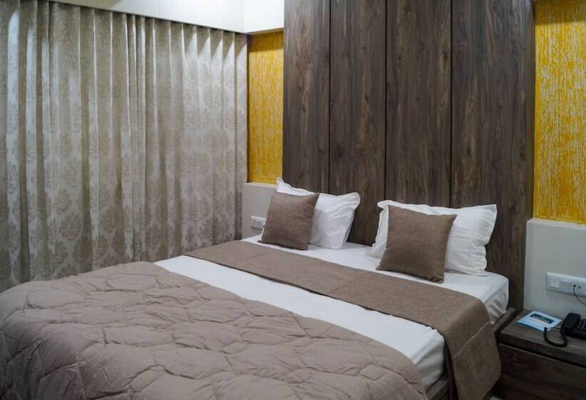 پانسیون Midtown