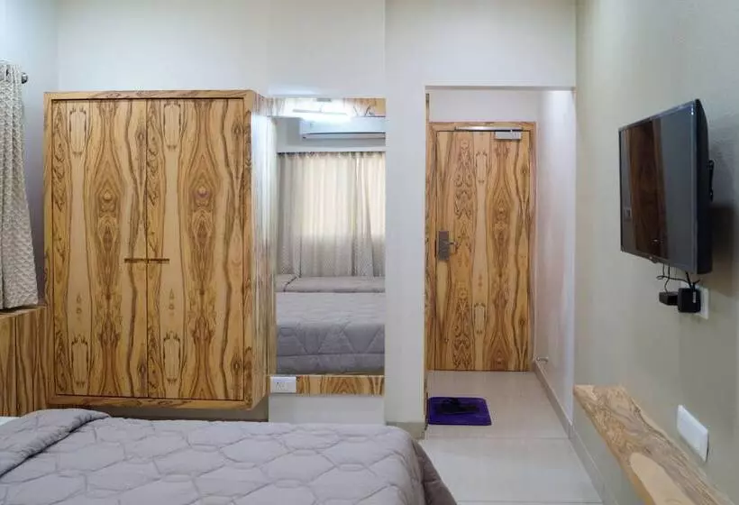 پانسیون Midtown