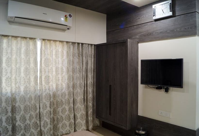 پانسیون Midtown