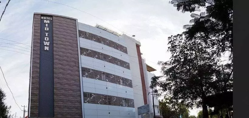 پانسیون Midtown