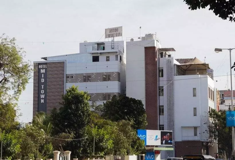 پانسیون Midtown