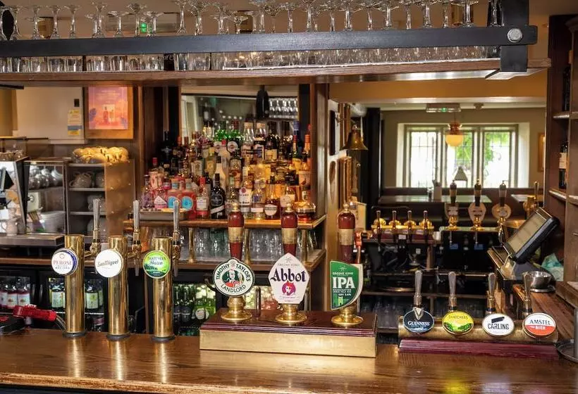 Cross Hands Hotel By Greene King Inns