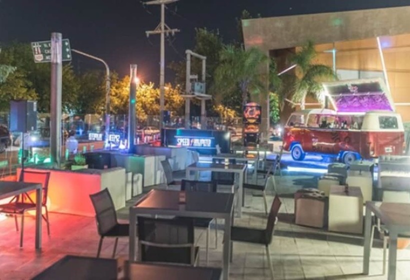 호텔 Del Bono Park