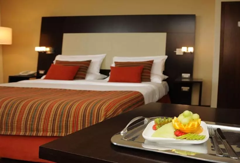 هتل Del Bono Park