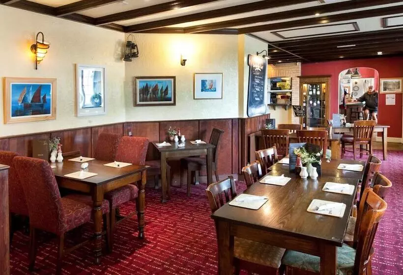 Отель Anchor Inn By Greene King Inns