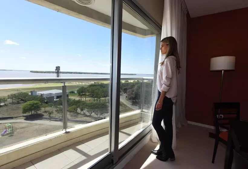 Отель Camberland Ramallo