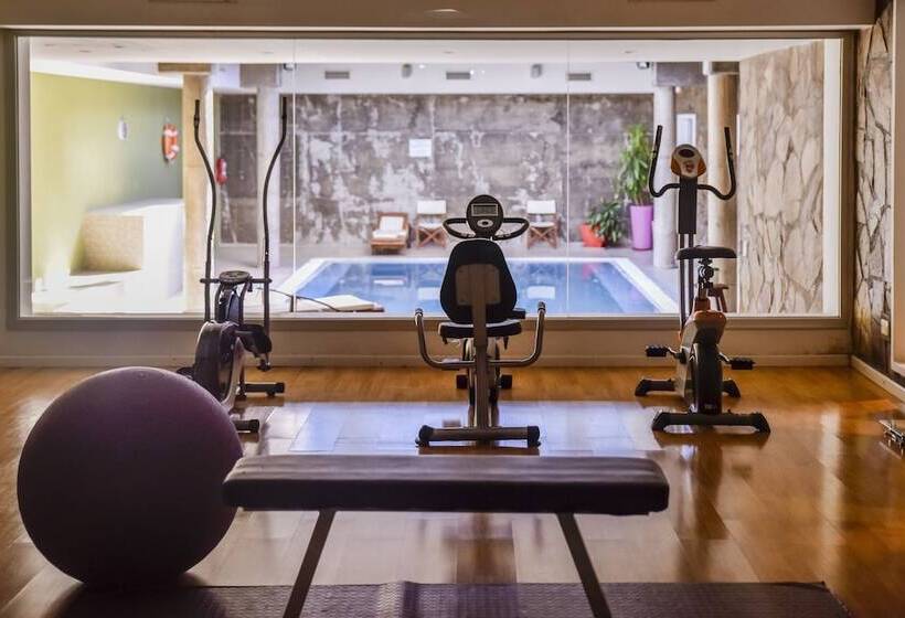 Отель Camberland Ramallo