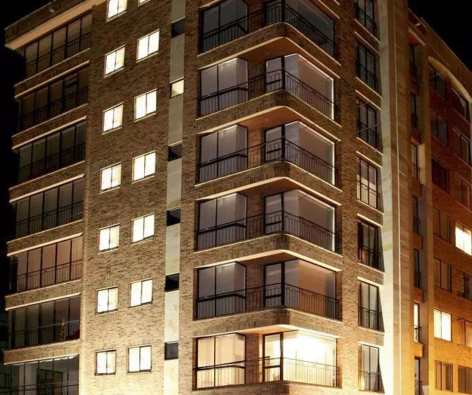 هتل Celebrities Suites