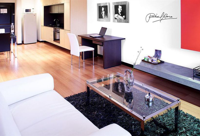 فندق Celebrities Suites