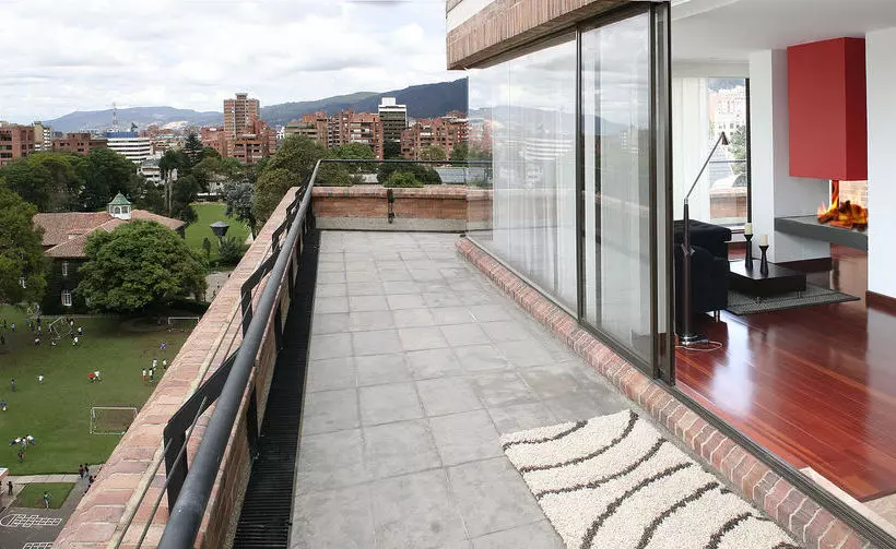 هتل Celebrities Suites