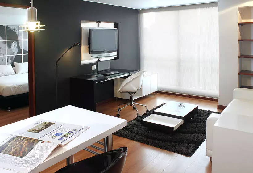 هتل Celebrities Suites