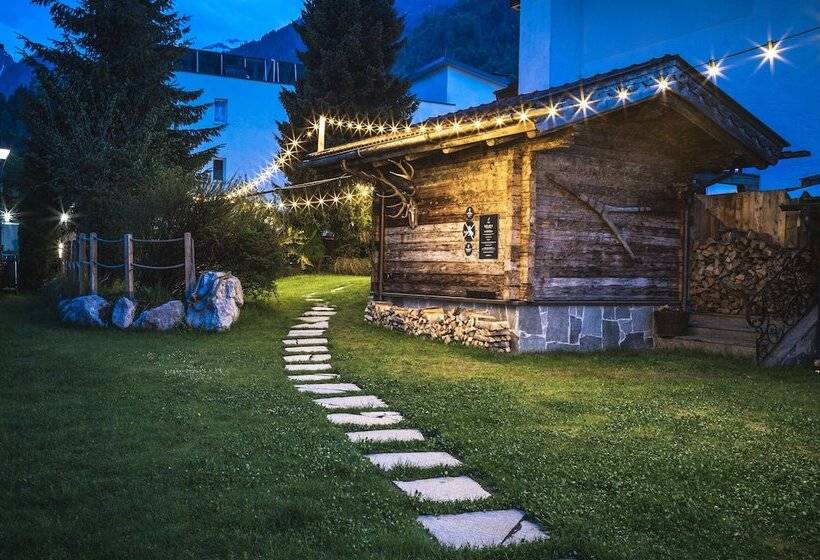 هتل Das Falkenstein