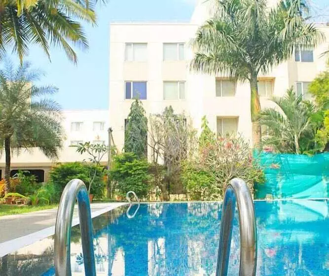 Hotel Featherlite Evoma