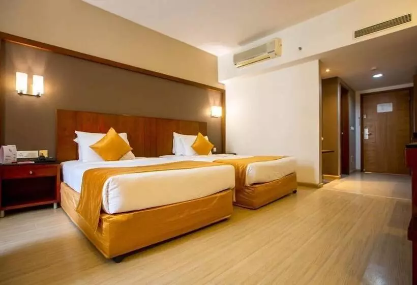 Hotel Featherlite Evoma