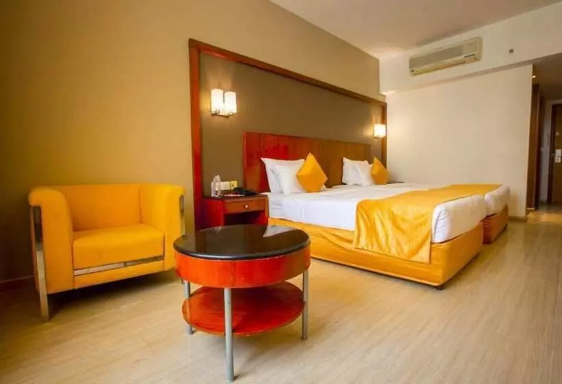 Hotel Featherlite Evoma