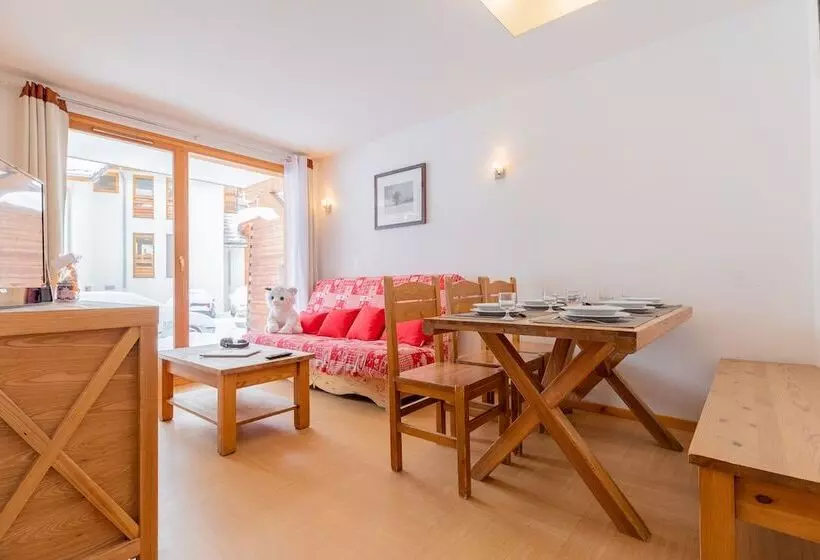 فندق Madame Vacances Residence Le Parc Des Airelles