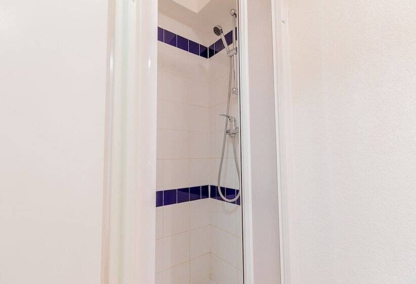 هتل Madame Vacances Residence Le Parc Des Airelles