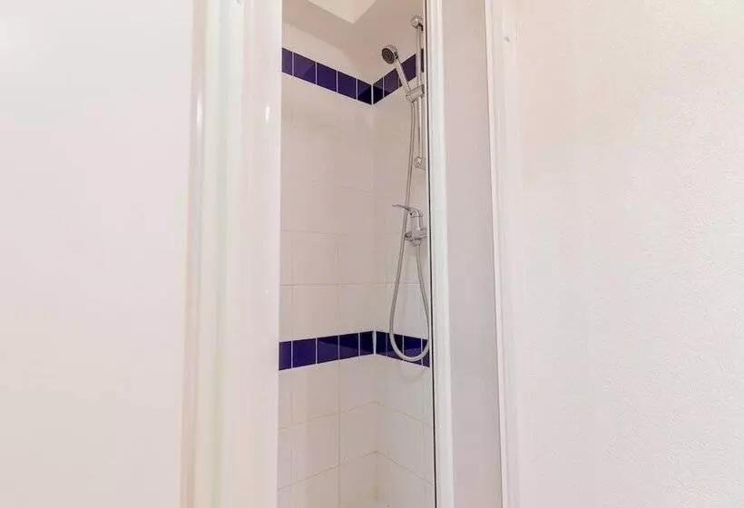 فندق Madame Vacances Residence Le Parc Des Airelles