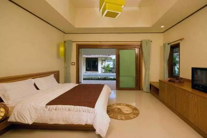 ホテル Nantra De Deluxe