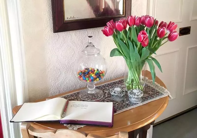 فندق The Spindrift Guest House