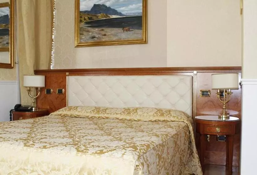 هتل Villa Pinciana