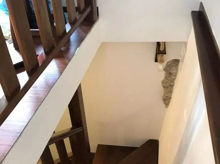 Aamiaismajoitus (B&B) Al Castello San Piero Patti