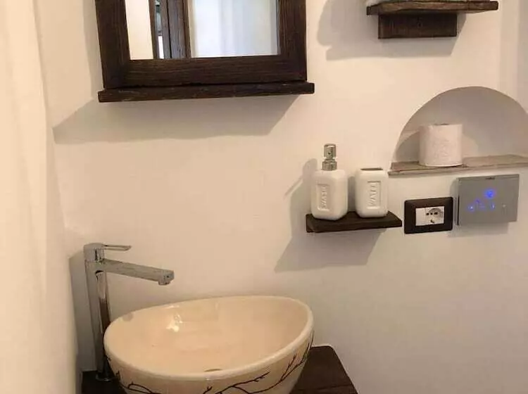 Aamiaismajoitus (B&B) Al Castello San Piero Patti