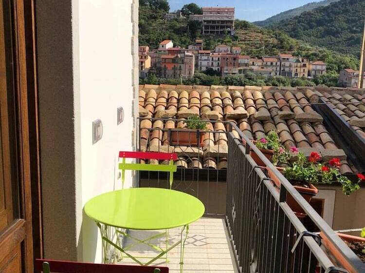 مبيت وإفطار Al Castello San Piero Patti