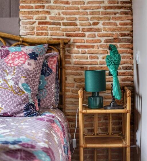 Bed and Breakfast Les Volets Violets