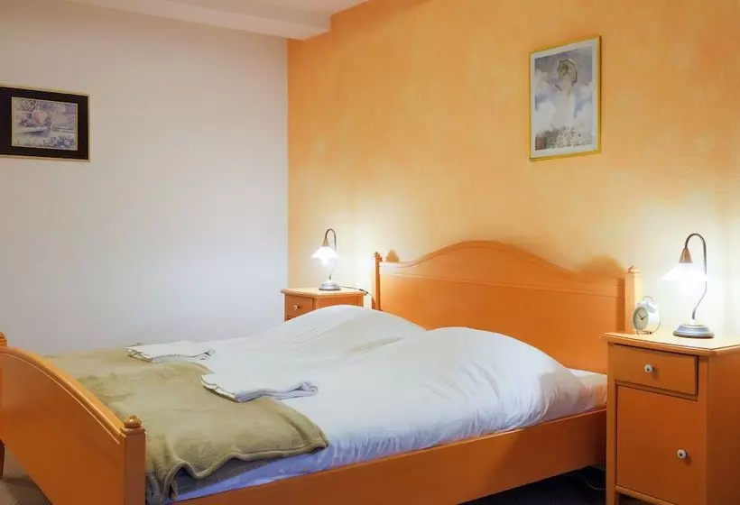 ホテル Boutique  Quedlinburg Auerhahn