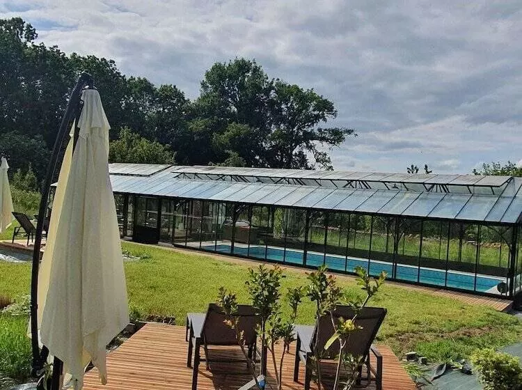 Hotelli Chateau L  Escale