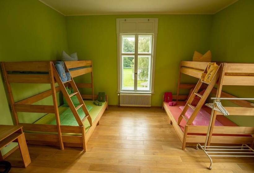 فندق Familien Schloss Leizen