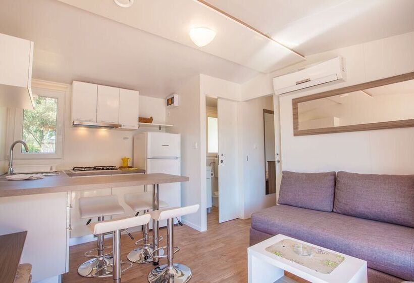 Hotel Mobile Homes Delta Marine At Campsite Lopari