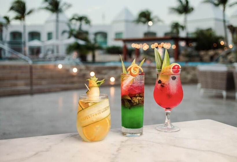 هتل The Mill Resort & Suites