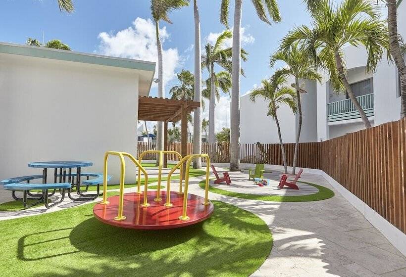 هتل The Mill Resort & Suites