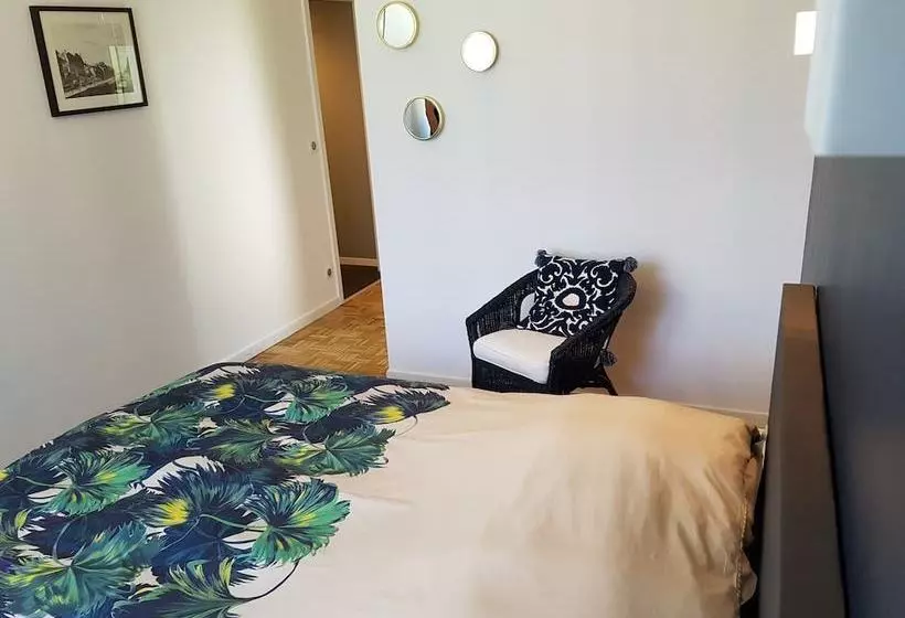 پانسیون La Belle Jaune  Bed And Breakfast