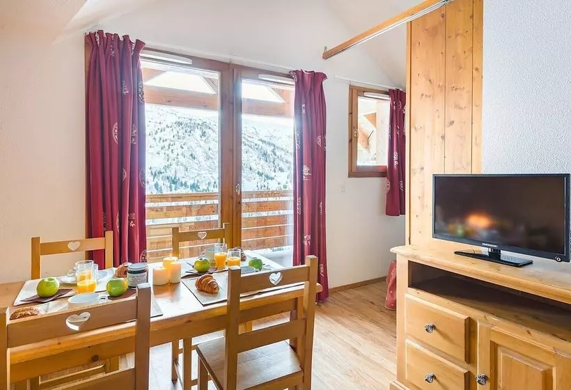اقامتگاه Skissim Select Chalets Le Grand Panorama 2