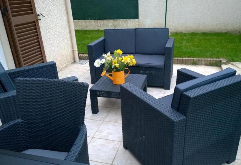 민박 Chambres D Hotes Pres De Disney