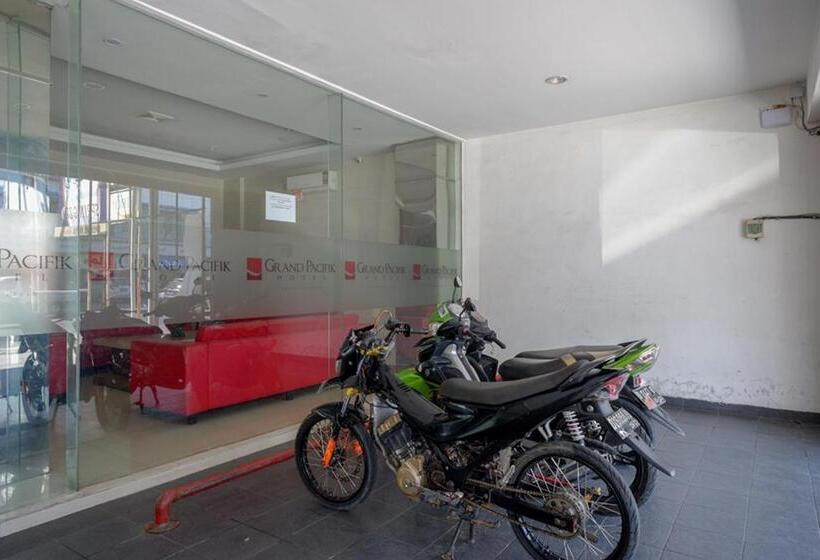 Reddoorz Plus @ Grand Pacifik Hotel Makassar