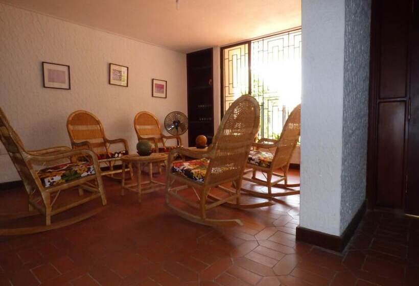 בית מלון כפרי Mizare I