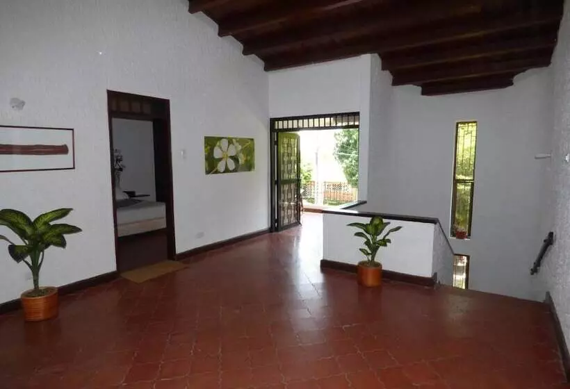 Hôtel Mizare I