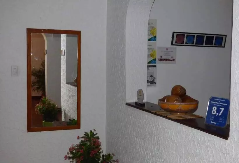 Hôtel Mizare I