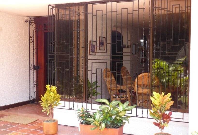 בית מלון כפרי Mizare I