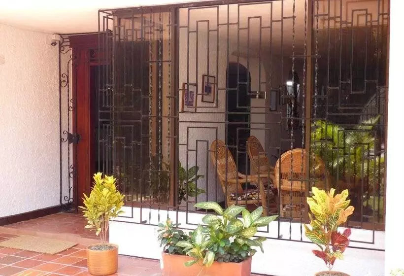 Hôtel Mizare I