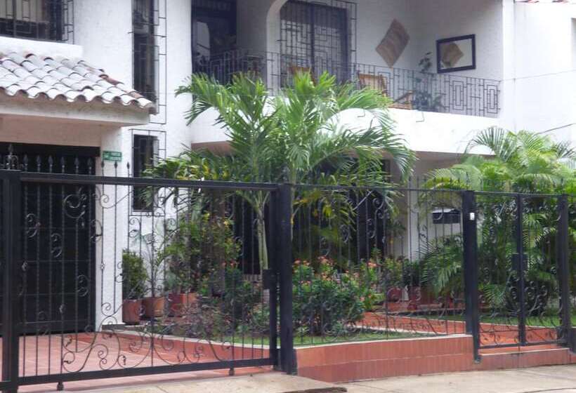 בית מלון כפרי Mizare I